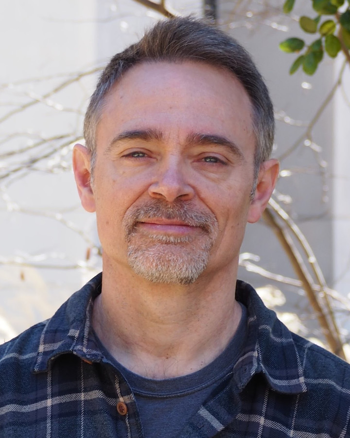 Dr. Robert Peterson